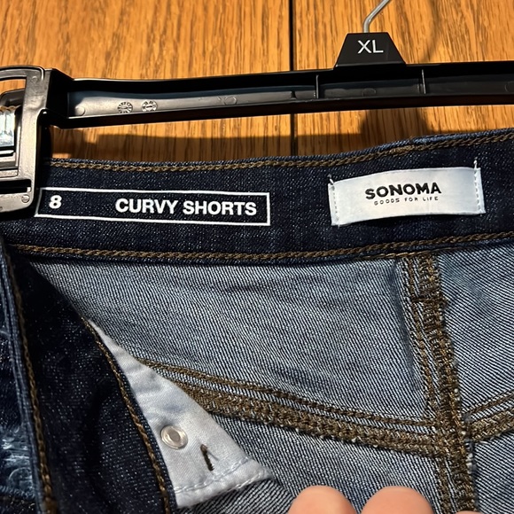 Sonoma dark wash jean shorts - size 8 - Picture 3 of 5